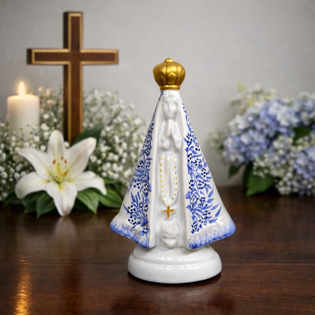 Imagem Nossa Senhora Aparecida Cerâmica Enfeite Rack 20cm Sala Altar Católico Igreja Mãe Rainha