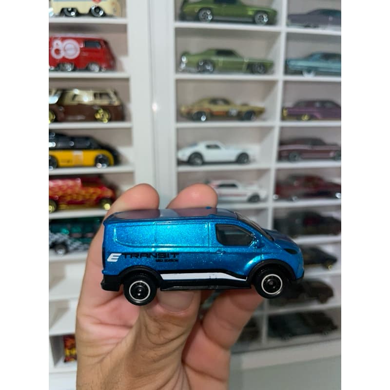 Carrinho Miniatura Ford E Transit Van Matchbox - Loose