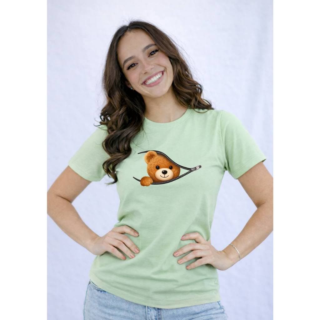 T-Shirt Feminina Ursinho no Zíper Fofa Estampada Camiseta Casual Algodão Confortável 🧸
