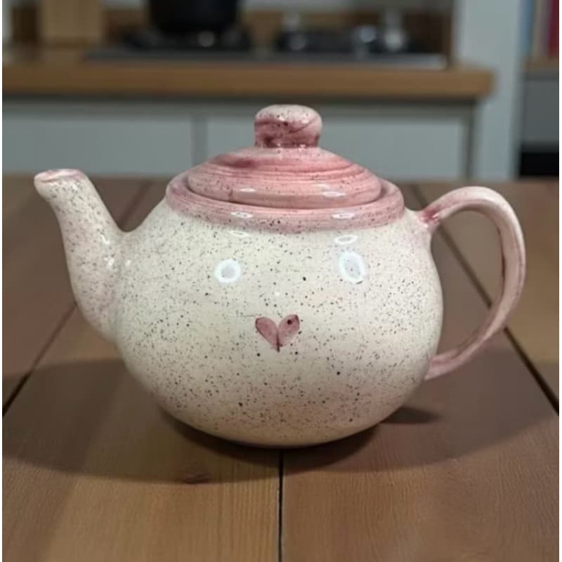 Bule De Café Ou Chá Em Cerâmica Pintado A Mão Decorado Coração 600ml