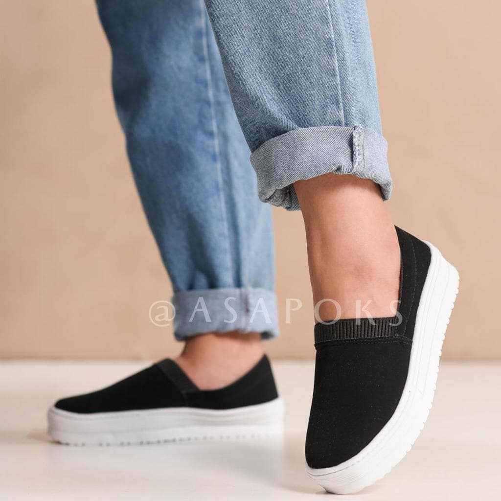 Tênis Sapatilha Slip On Feminino  Confortável com Elástico – Casual Leve e Versátil Envio Imediato