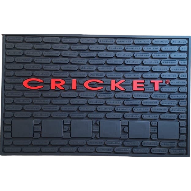 Tapete Magnético para Bancada Barbeiro Cricket – 6 Ímãs, Antiderrapante Preto com Detalhe Vermelho