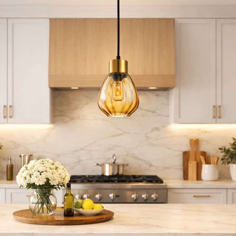 Lustre Pendente Gota Decorativo em Vidro Âmbar Moderno