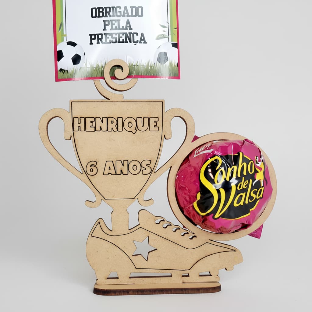 10 Lembrancinha porta BOMBOM foto recado chuteira futebol Troféu aniversário personalizados