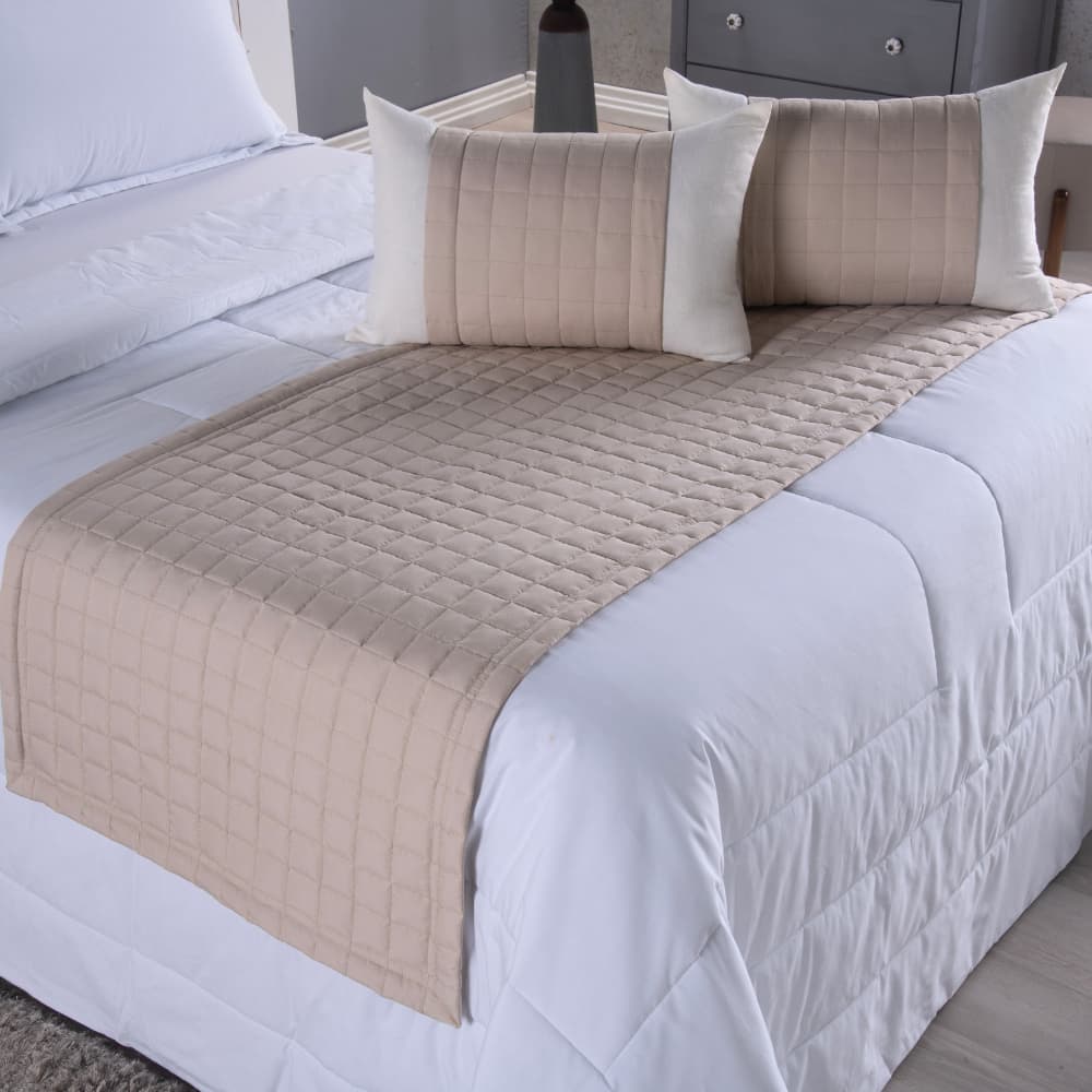 Kit Peseira de Cama 5 Peças Queen 100% Poliéster Micropercal 300 Fios Acompanha Almofadas Cheias