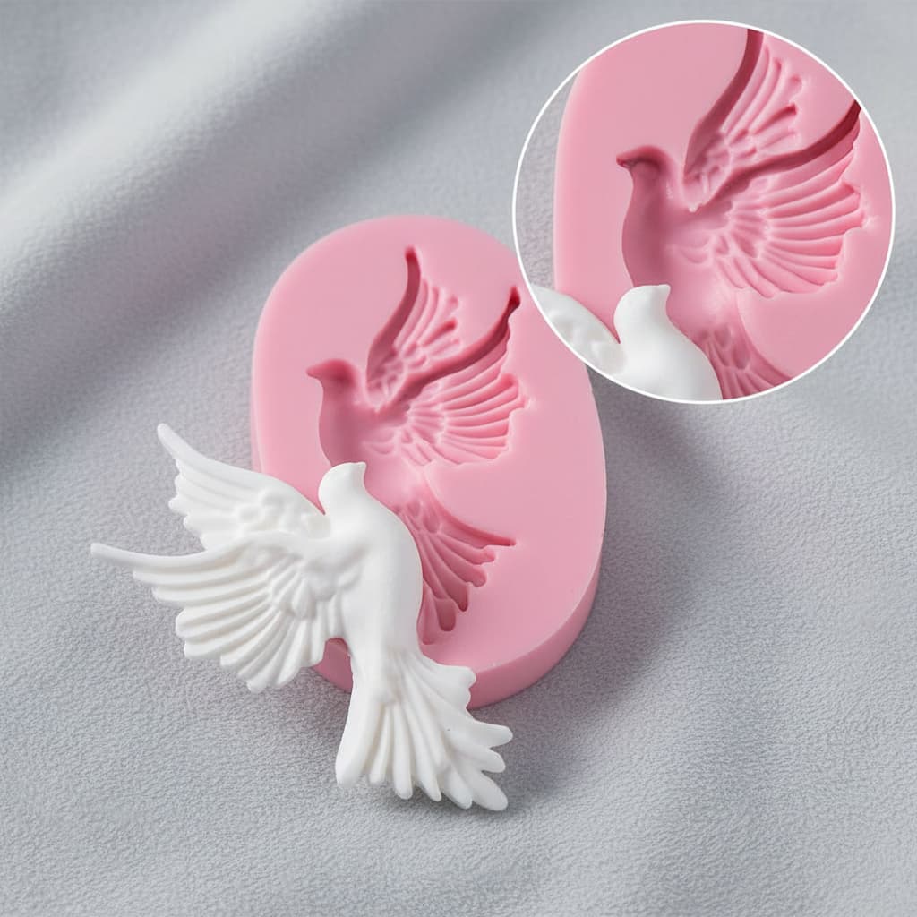 Molde Silicone Pomba Espírito Santo Confeitaria Biscuit Pasta Americana