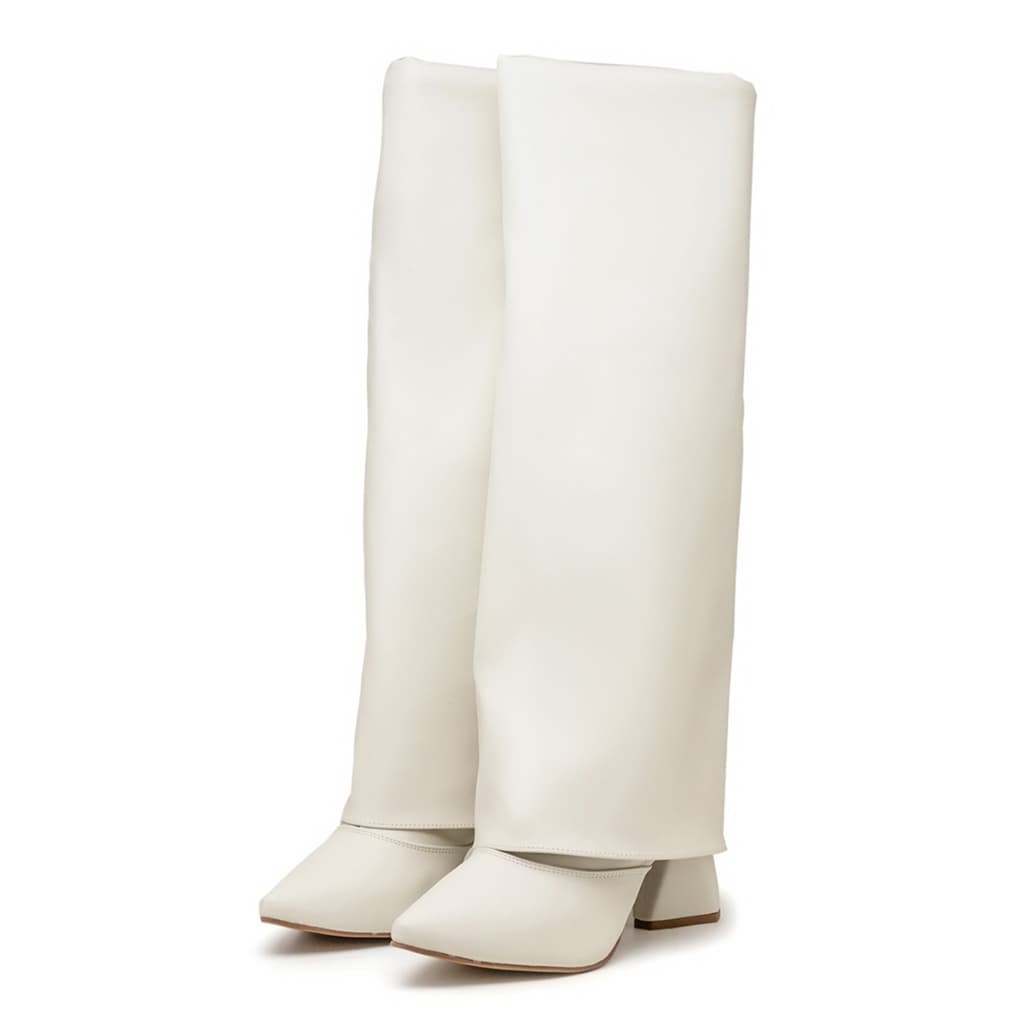 Bota Capa Cano Longo Feminina Giane Salto Alto Bico Fino Off White