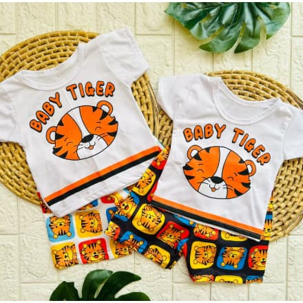 Conjunto Bebê Camiseta + Shorts / Conjunto Estampa Fofa