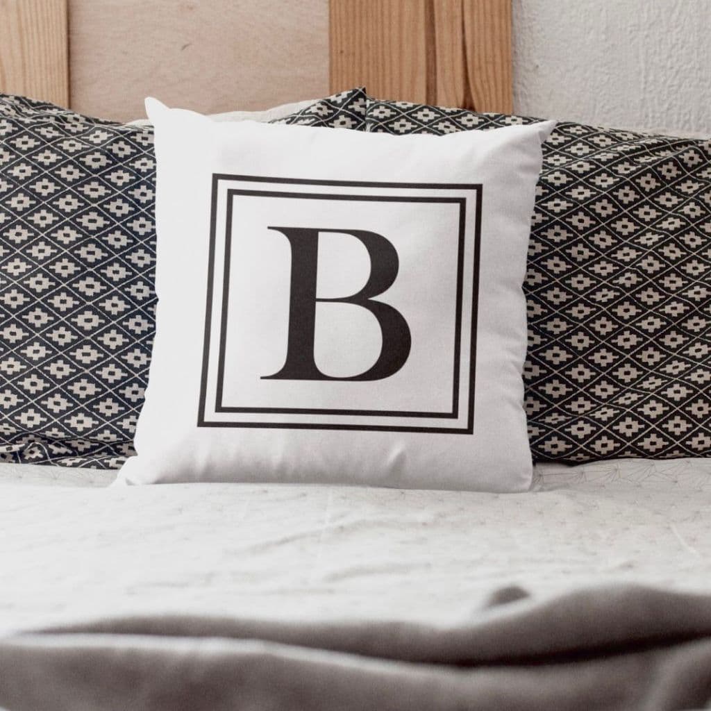 Capa Para Almofada Decorativa Com Inicial Capa de Almofada Para Cama de Casal
