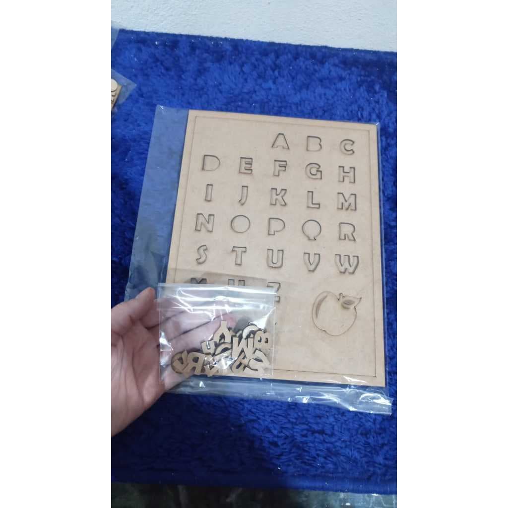 Alfabeto Pedagógico em MDF 30cm Letras Removíveis Educativo Infantil Para Pintar