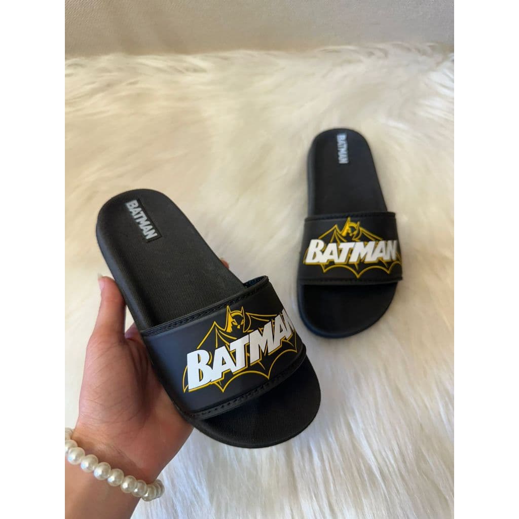 Chinelo Nuvem Slide Aranha Infantil Menino  Menina Confortável Leve Macio Personagens Minnie Batmam , Verão Calce Facil