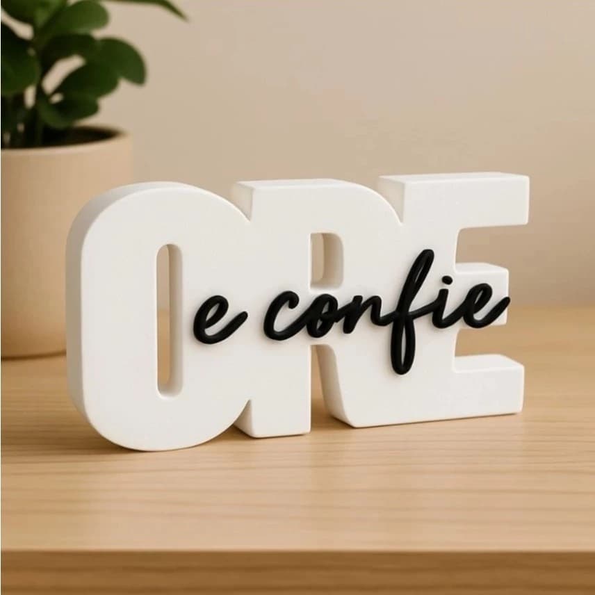 Decoração Letreiro Ore e Confie Frase Bíblica Quarto Escritório Mesa Minimalista Presente Fé Igreja