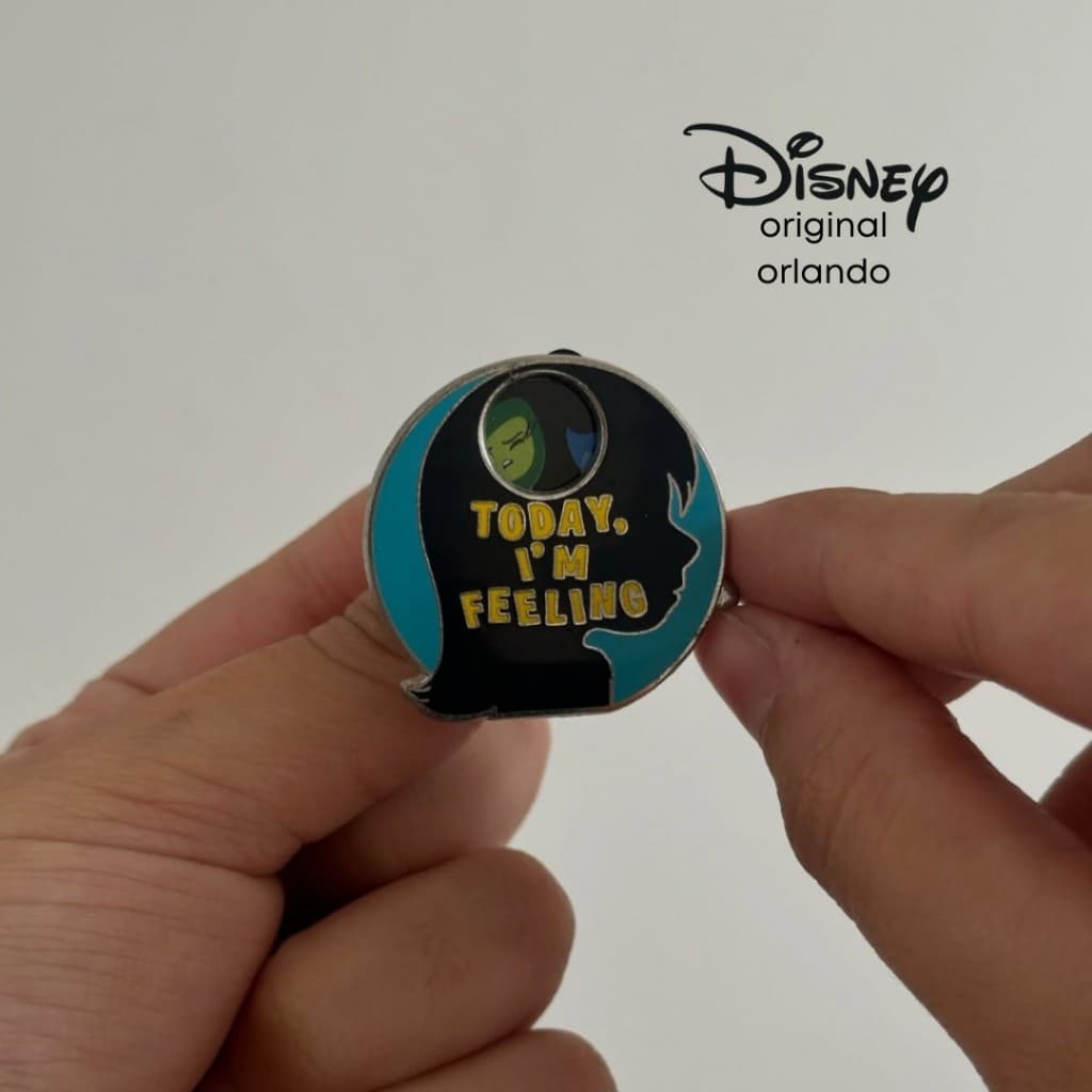 Pin Disney Original Divertida Mente Inside Out | Colecionável Importado Disneyland Broche Brechó