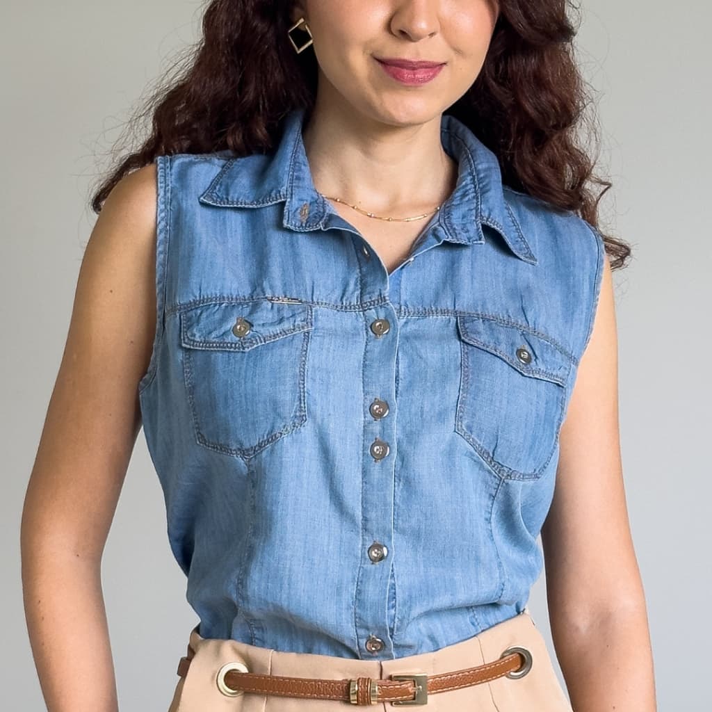 Regata feminina jeans com botões e gola camisaria