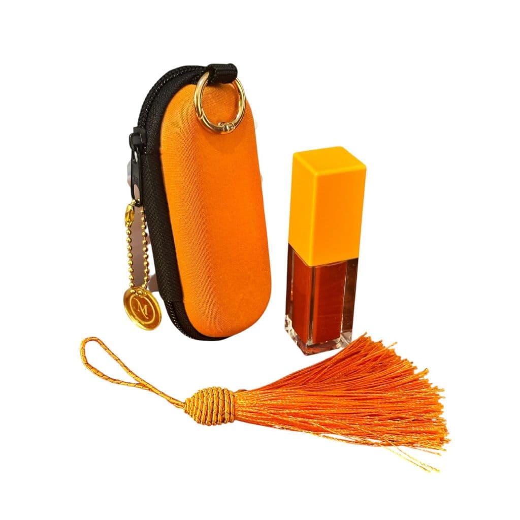 Gloss com case para pendurar com argola mosquetão