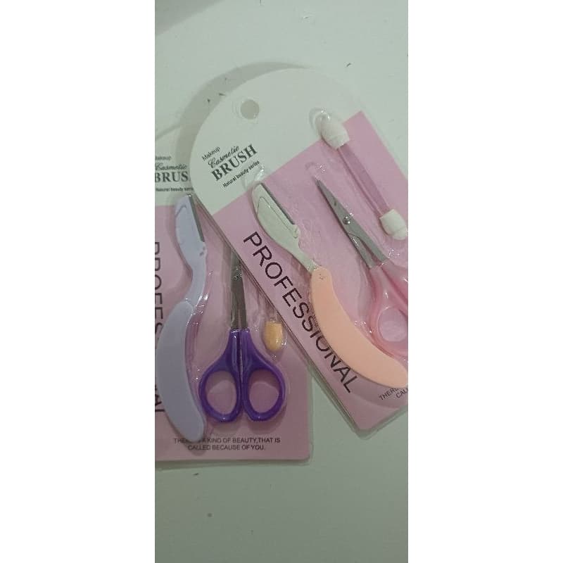 Kit de navalha, Tesoura e pincel