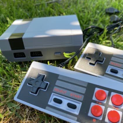 Vídeo Game Super Mini 620 Jogos Retro 8 Bits 2 Controles Nintendo