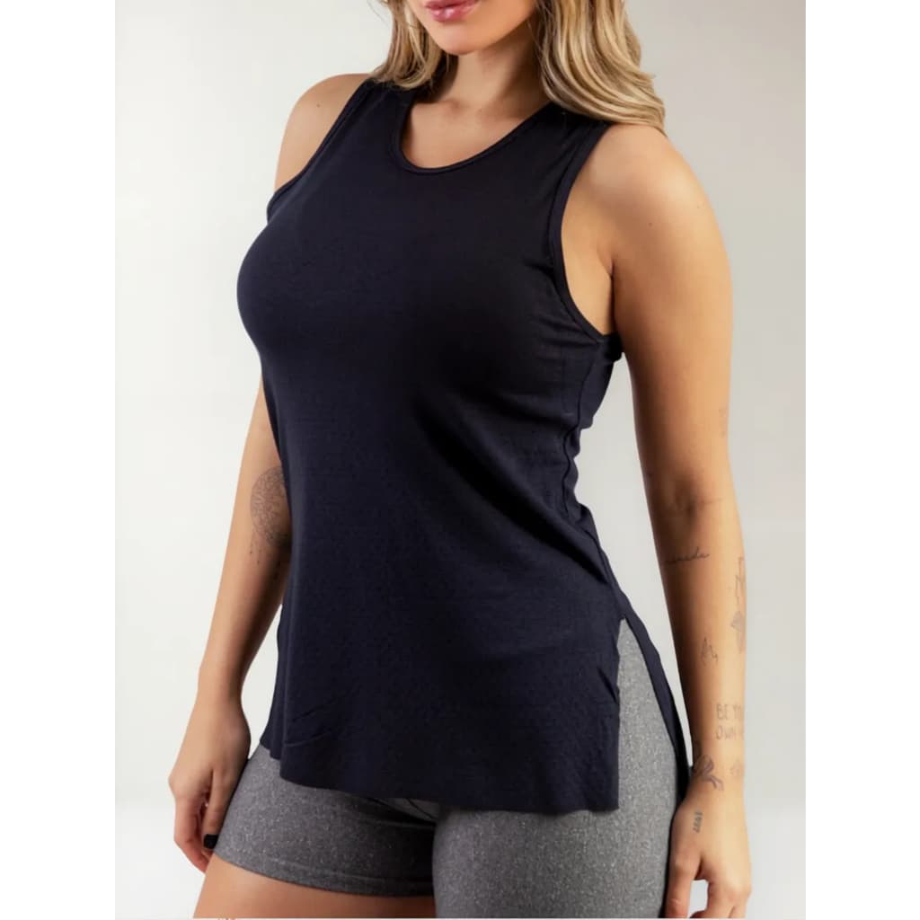 Regata Camiseta Tapa Bumbum Feminina Fitness Basica Academia