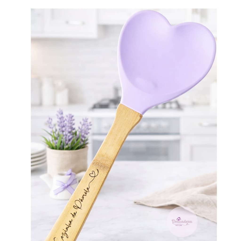Espátula Personalizada - de Silicone com Bambu - Coração - Cozinha da SEU NOME
