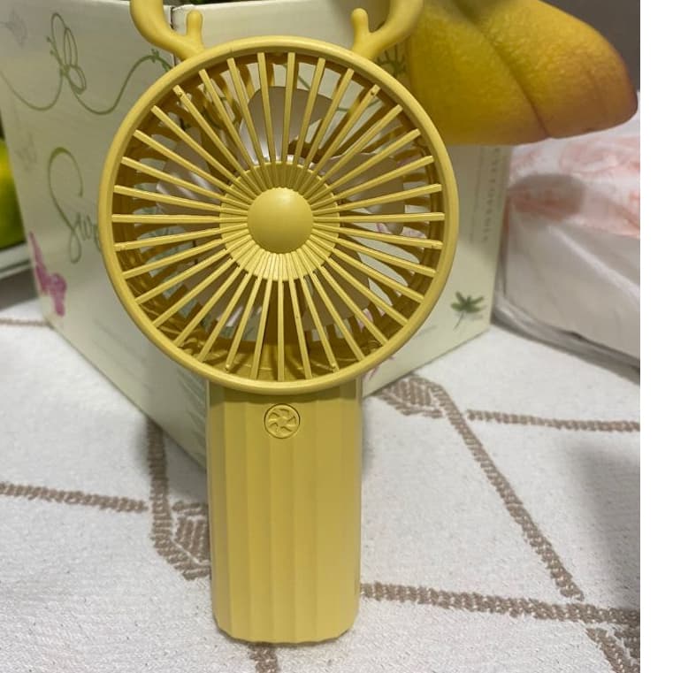 Mini ventilador elétrico portátil USB!