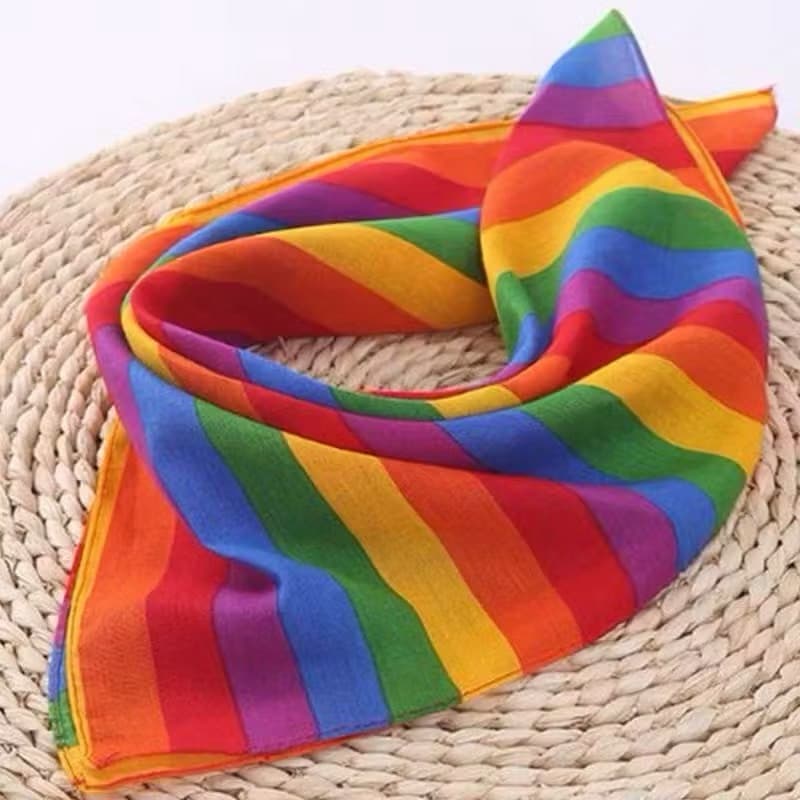 Bandana LGBT Orgulho Lenço Arco-íris Colorido Festas Carnaval Eventos Listrada