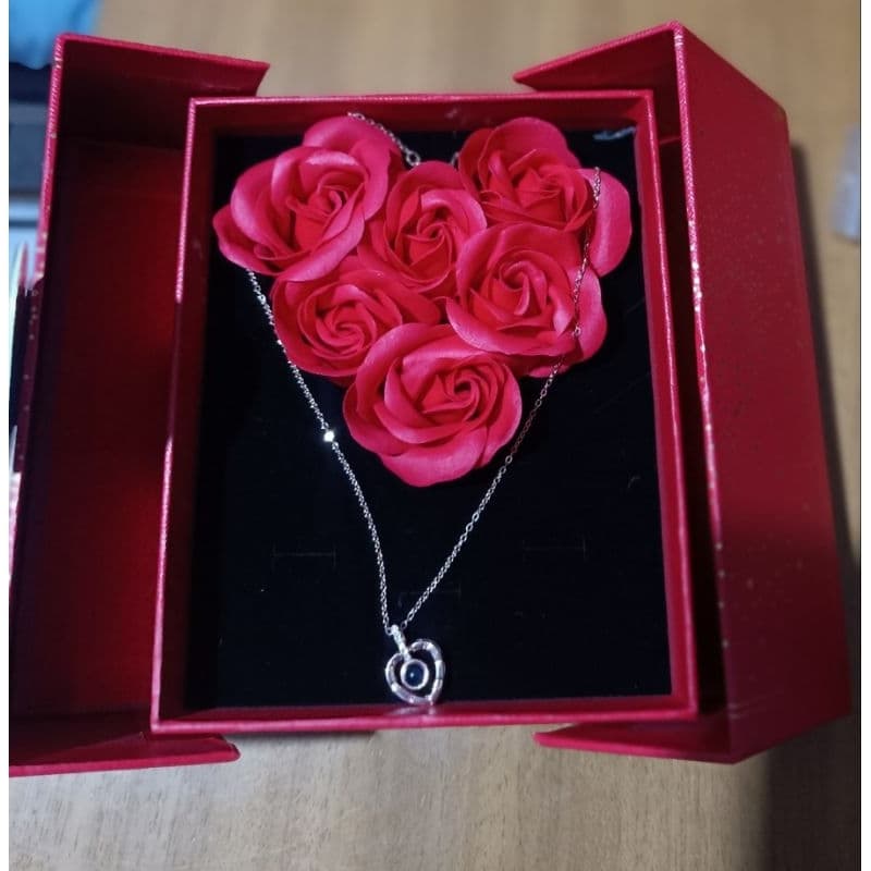 colar do eu te amo com Caixa de presente 16cm em 2 cores disponíveis