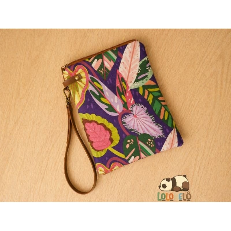 Case Porta Leitor Digital Kindle Colorsoft com Alça | Capa Impermeável Estampada Premium