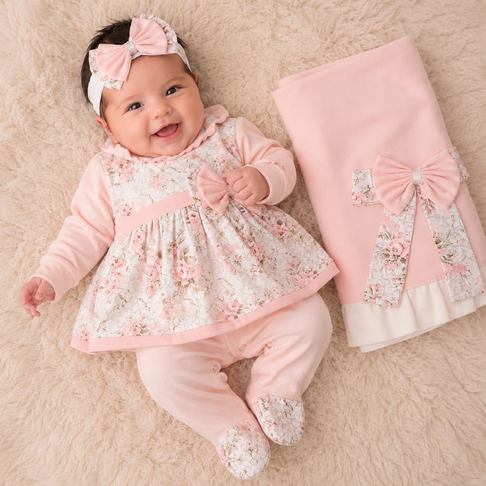 Saída de Maternidade Conjunto Delicada Menina Charmosinha Encanto 05 Peças