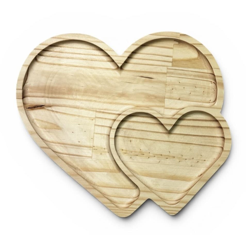 Petisqueira Coração Madeira Pinus 24x27 cm | Bandeja Decorativa | Tábua para Petiscos 15mm