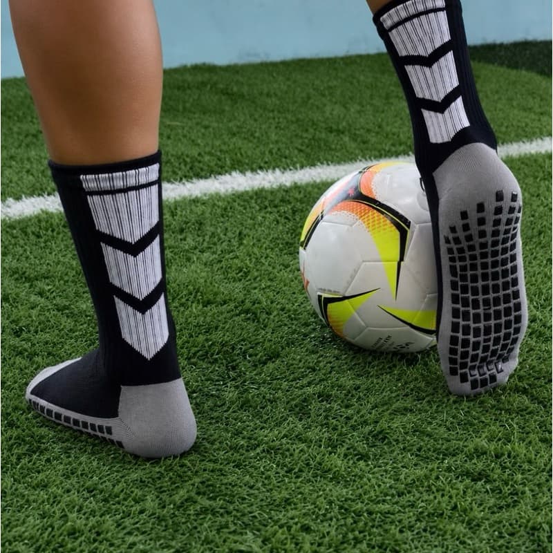 Kit com 3 Pares Nova Meia De Futebol Esportiva Detalhes De Seta Antiderrapante