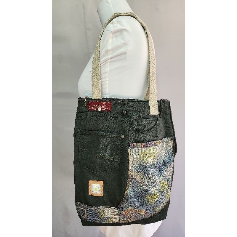 Brechó,  Upcycling,  Ecobag,  bolsa de ombro,  bolsa jeans, jeans reaproveitável,  pinterest,  blogueira.