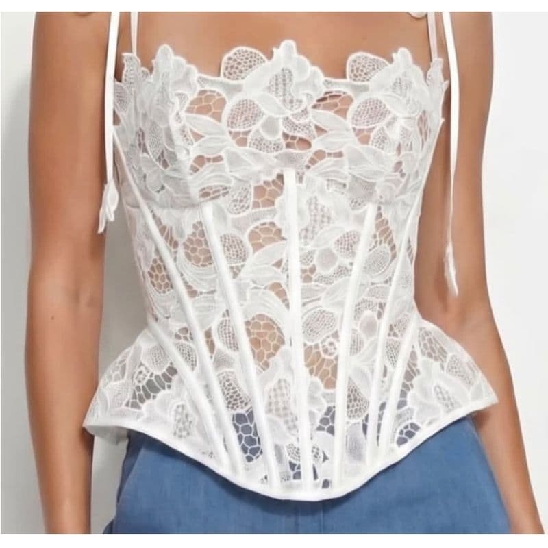 cropped  de renda com bojo forrado