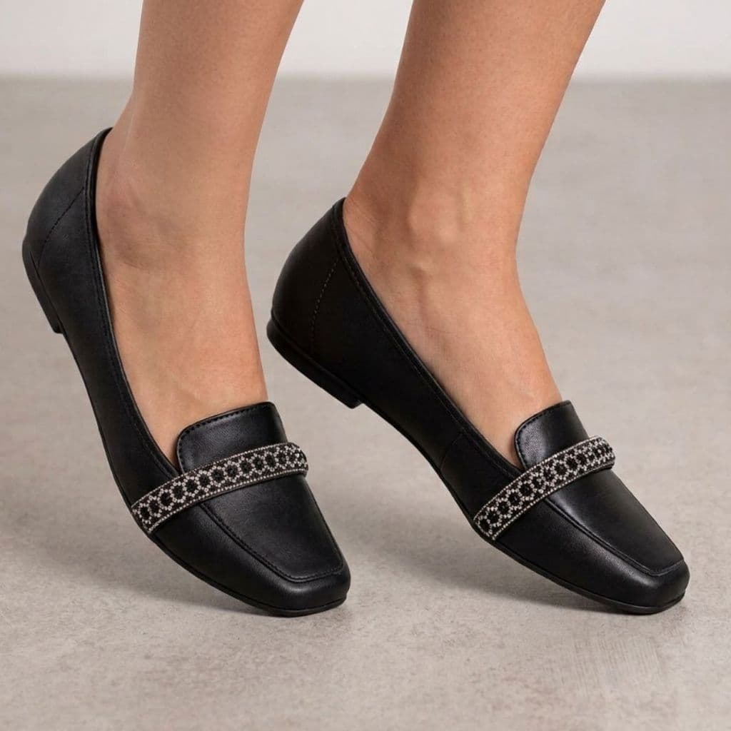 Sapatilha Feminina Bico Quadrado Strass Moleca 5737.214
