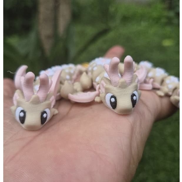 Chaveiro Dragão Sakura totalmente articulado