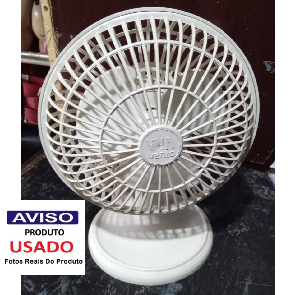 Mini Ventilador USADO De 20 Cm De Parede Para Provador 110 Voltz.