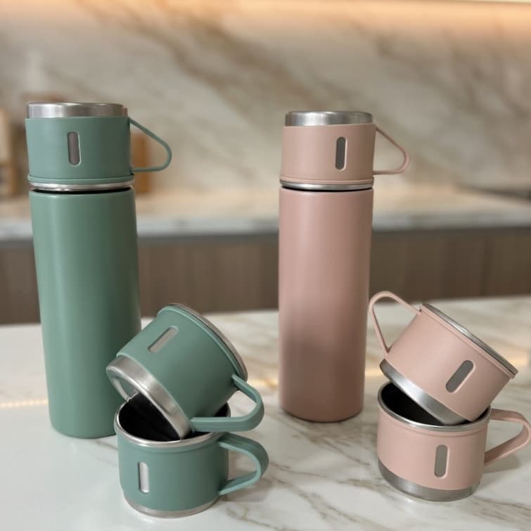 Garrafa Térmica Inox Com Copo 500ml Água Café Chá Caneca Frio Quente Com duas Xicaras