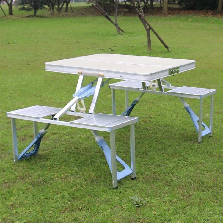 Mesa Dobrável Portátil com Bancos Integrados para Camping e Piquenique – Estrutura de Alumínio Leve e Resistente