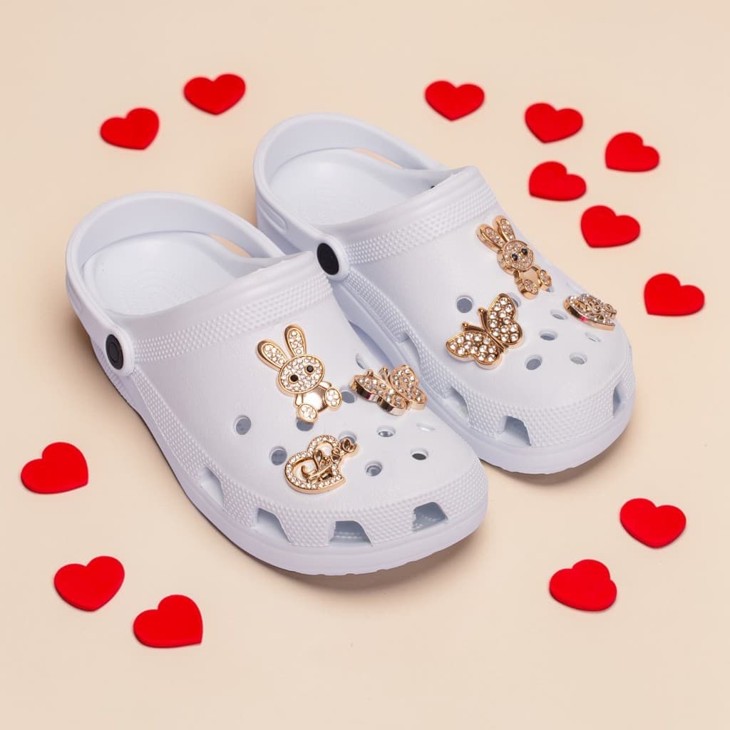 Sandália Infantil Babuche com Enfeites Premium  Macia
