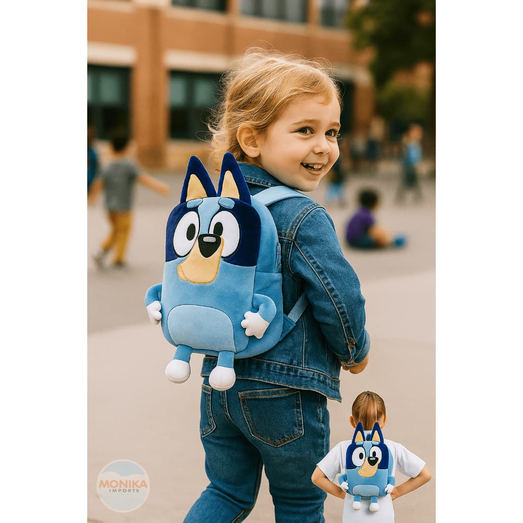 Mochila De Pelúcia Personagem Infantil Escolar Cor Azul Ideal Para Passeios