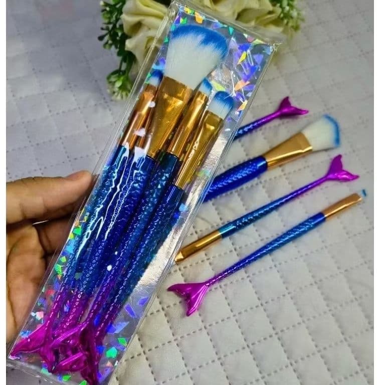 Kit pincel 4 sereia para maquiagem para sombra Blush pó contorno