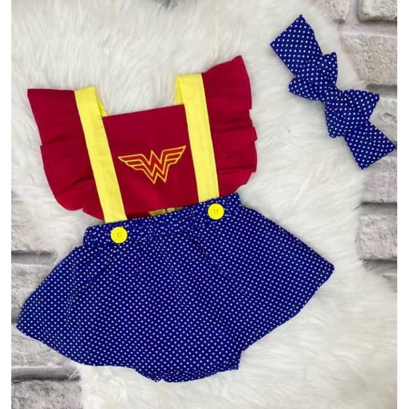 jardineira mulher maravilha Bebe + faixinha de cabelo romper solzinho temático mesversário sol