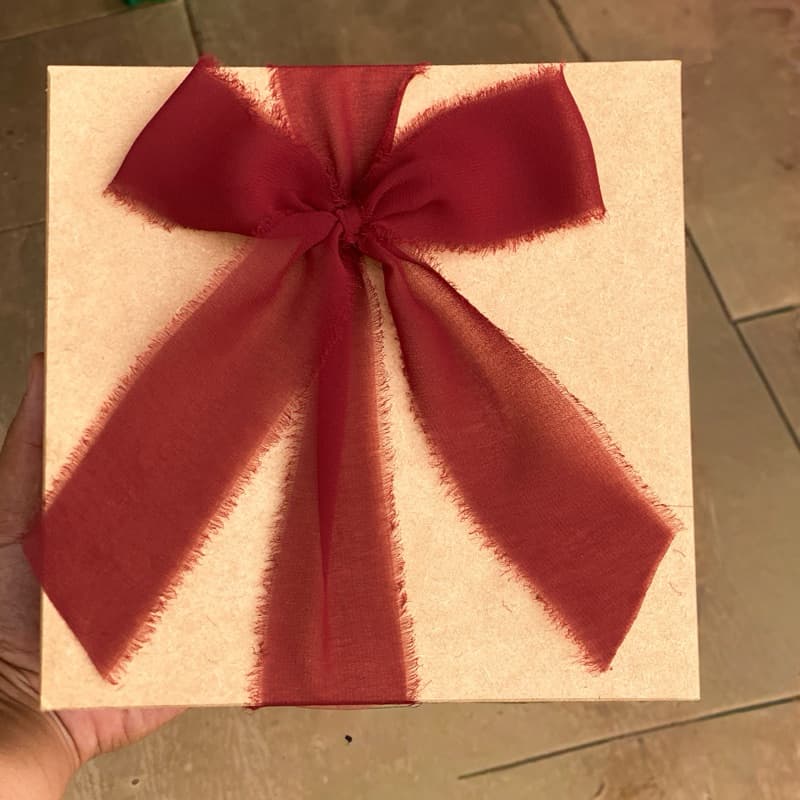 Fita Chiffon Marsala Artesanal Rústica Desfiada para casamentos, caixas padrinhos, festas