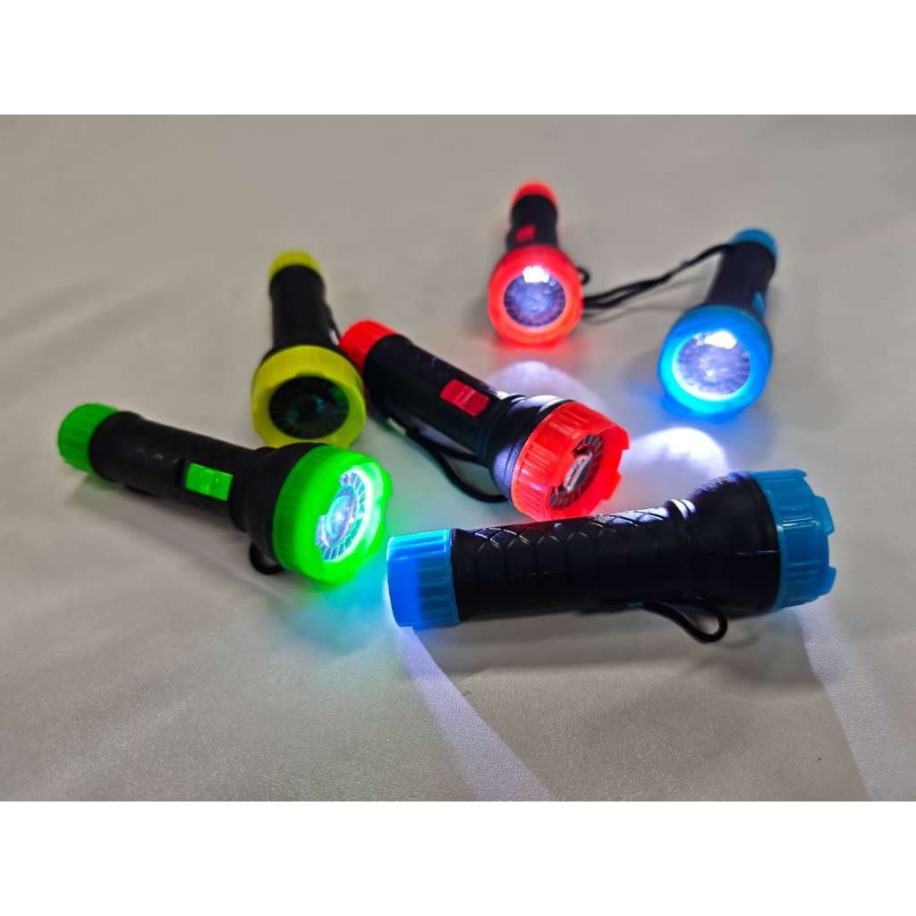 Mini Lanterna LED Portátil kit 4,6,8 - Iluminação Reutilizável para Camping e Decoração