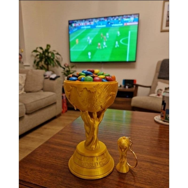 TROFÉU TAÇA COPA PETISQUEIRA PERSONALIZADA COM CHAVEIRO