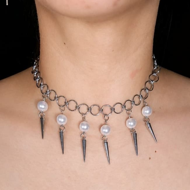 Colar gargantilha de pérolas com spike gótico argolas punk y2k alternativo
