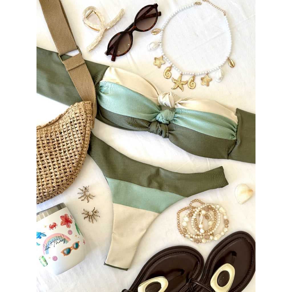 Biquíni Conjunto Ariel – Tomara que Caia com Nó e Calcinha Asa Delta –Tons de Verde Oliva