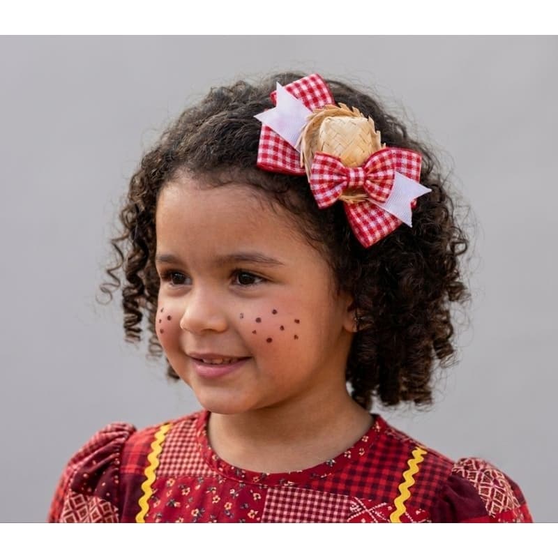 Laço junino com chapéu de palha Laço infantil Chapéu junino decorado junina