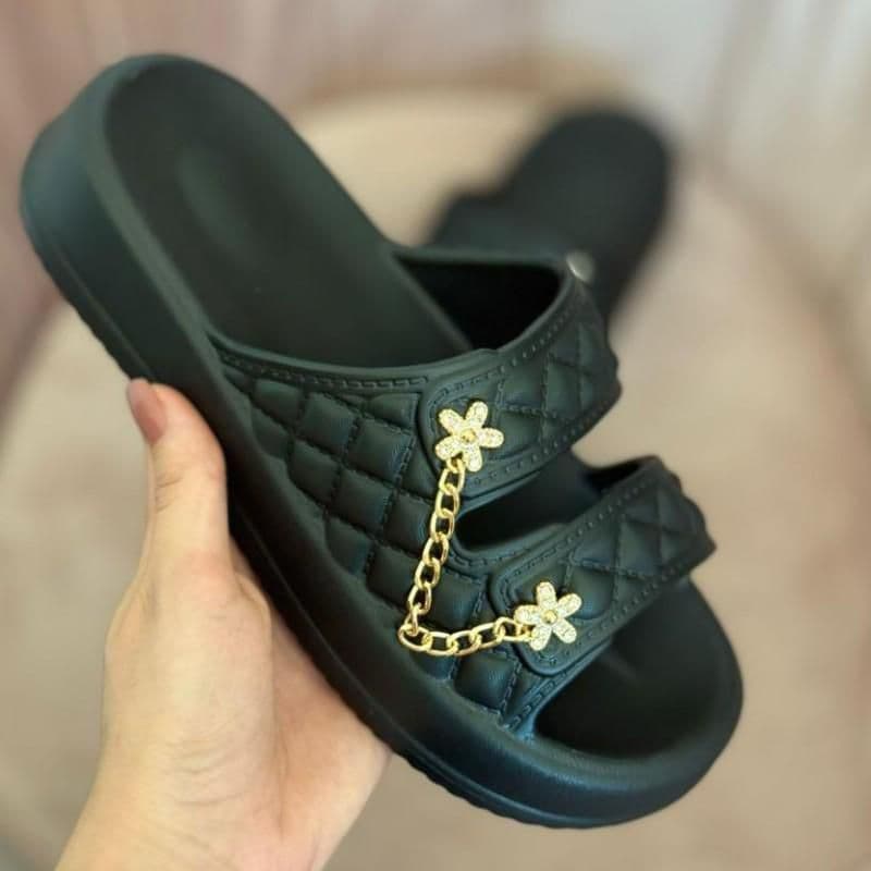 Chinelo Feminino Eva pingentes aleatórios com envio imediato 34,35,36