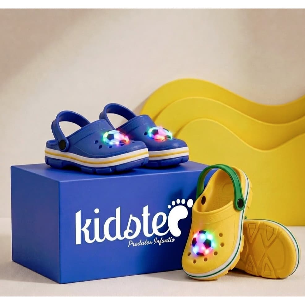 Sandália Infantil Menino Futebol Com Led Conforto e Diversão Kidstep