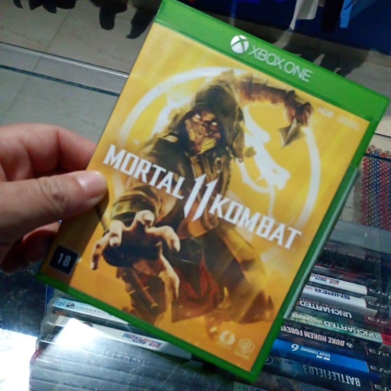 JOGO MORTAL KOMBAT 11 XBOXONE MIDIA FÍSICA SEMI NOVO